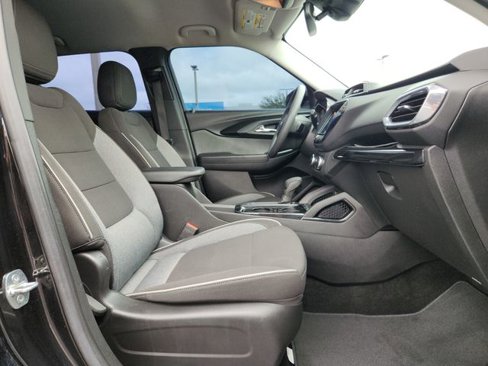 Used 2023 Chevrolet TrailBlazer LT w/ Convenience Package image 21