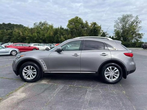 Used 2010 INFINITI FX35 AWD image 10