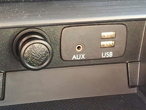 Used 2016 Subaru Legacy 3.6R Limited image 26
