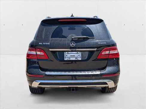 Used 2014 Mercedes-Benz ML 550 4MATIC image 7
