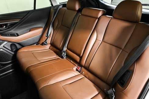 Used 2022 Subaru Outback Touring image 17