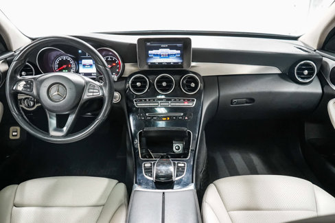 Used 2015 Mercedes-Benz C 300 Sedan image 14