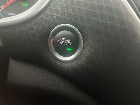 Used 2021 Chevrolet Malibu LS image 18