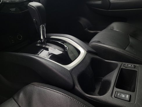 Used 2016 Nissan Rogue SL w/ SL Premium Package image 22