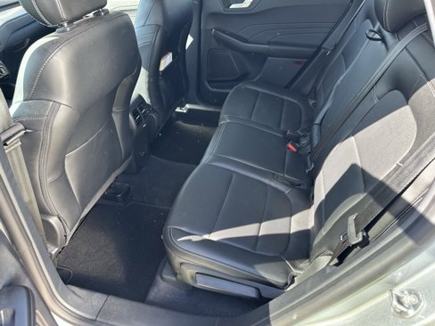 Used 2022 Ford Escape Titanium image 13