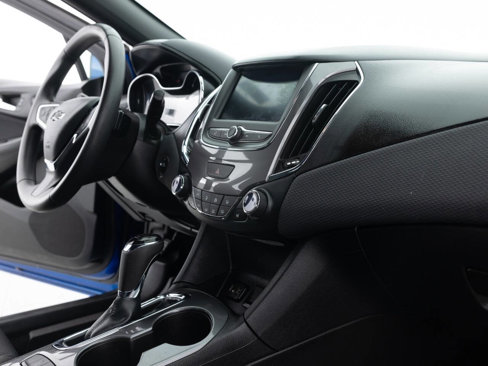 Used 2019 Chevrolet Cruze LT w/ Convenience Package image 27
