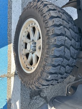 Used 2014 Ford F150 XLT w/ Equipment Group 301A Mid image 5