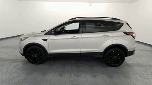 Used 2017 Ford Escape Titanium image 5