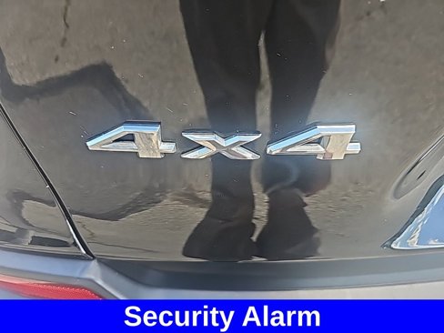 Used 2019 Jeep Cherokee Latitude Plus w/ Comfort/Convenience Group image 10