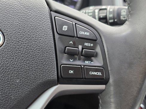 Used 2018 Hyundai Tucson Limited image 32