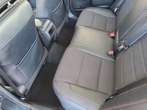 Used 2017 Toyota Camry SE image 16