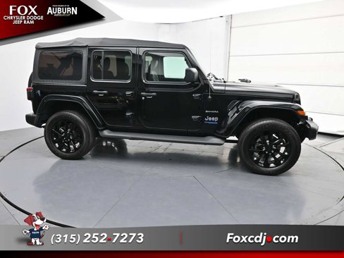 Used 2021 Jeep Wrangler Sahara w/ Cold Weather Group image 14