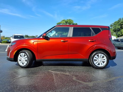 Used 2024 Kia Soul LX image 20