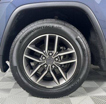 Used 2020 Jeep Grand Cherokee Limited image 9