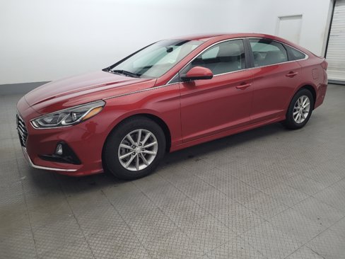 Used 2019 Hyundai Sonata SE image 2