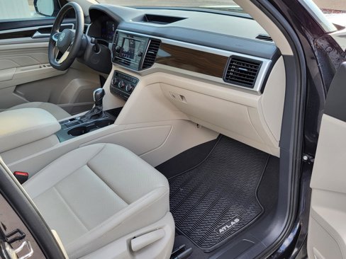 Used 2022 Volkswagen Atlas SE image 9