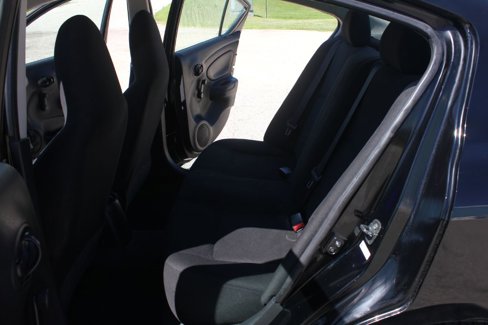 Used 2014 Nissan Versa S Plus image 33