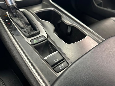 Used 2018 Honda Accord Sport image 57