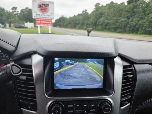 Used 2018 Chevrolet Tahoe LS w/ All-Season Package image 15