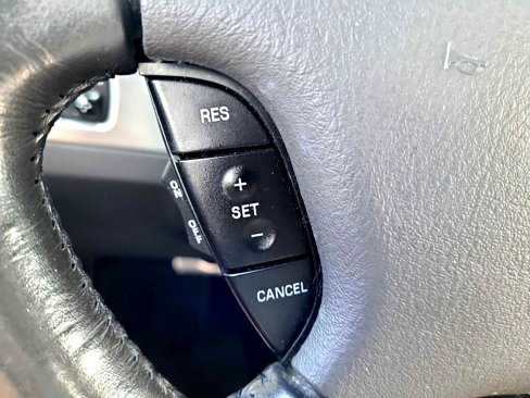 Used 2002 Ford Thunderbird image 16