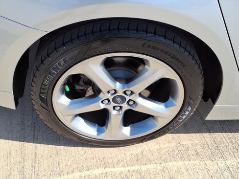 Used 2014 Ford Fusion SE image 11