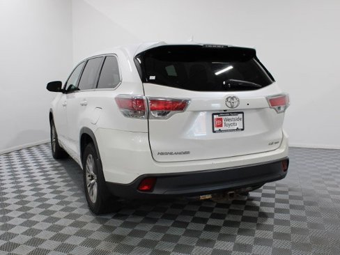 Used 2015 Toyota Highlander Plus image 4