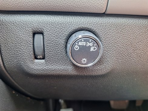 Used 2020 Chevrolet Colorado W/T w/ WT Convenience Package image 12