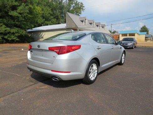 Used 2012 Kia Optima LX w/ Convenience Pkg image 8