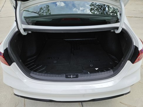Certified 2023 Kia Forte LXS w/ LXS Technology Package image 12