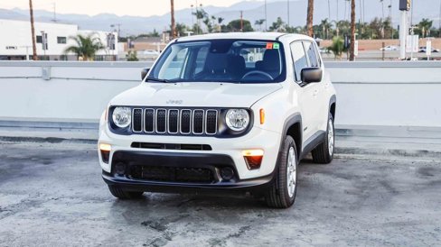 Certified 2023 Jeep Renegade Latitude image 4