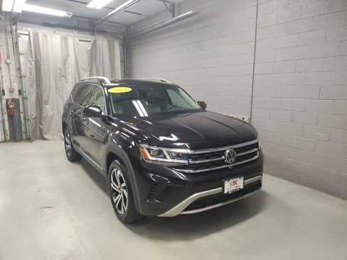 Used 2021 Volkswagen Atlas SEL Premium image 3