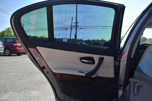 Used 2011 BMW 328i xDrive Sedan w/ Premium Pkg image 34