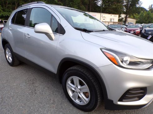 Used 2017 Chevrolet Trax LT image 6
