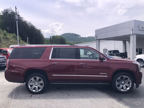 Used 2017 GMC Yukon XL Denali w/ Open Road Package image 7
