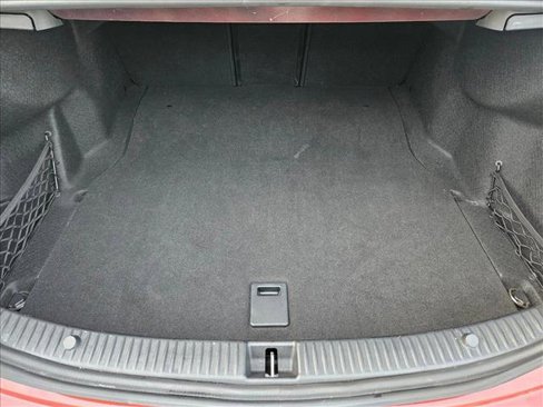 Used 2016 Mercedes-Benz C 300 Sedan image 6