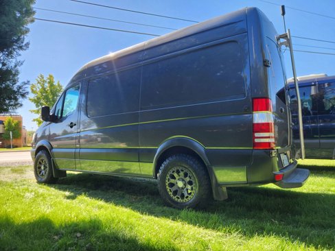 Used 2013 Mercedes-Benz Sprinter 2500 image 26