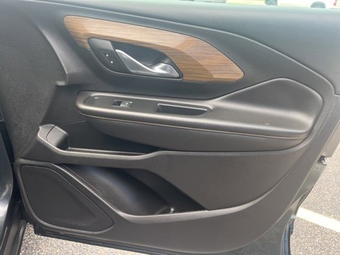Used 2018 GMC Terrain SLE image 16
