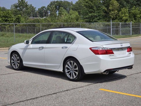 Used 2014 Honda Accord Touring image 22