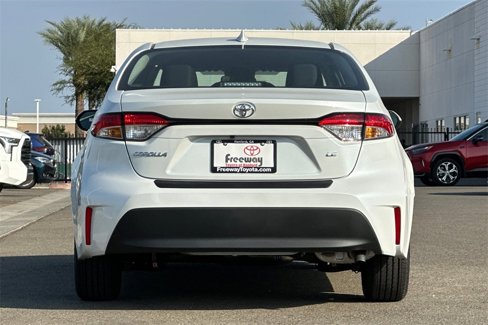 New 2025 Toyota Corolla LE image 5