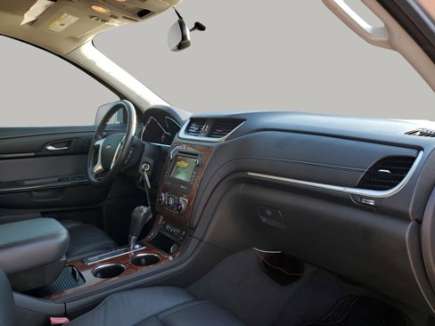 Used 2013 Chevrolet Traverse LT image 11