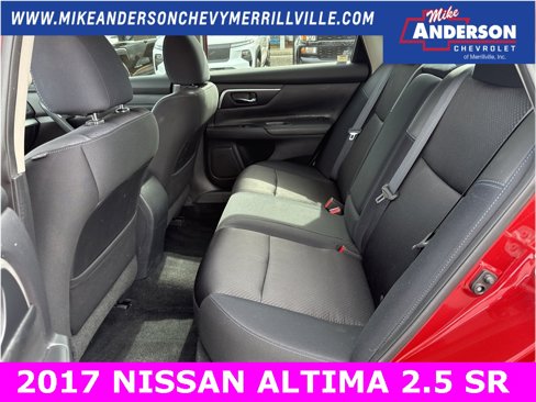 Used 2017 Nissan Altima 2.5 SR w/ Midnight Edition Package image 14