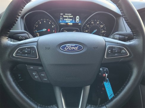 Used 2016 Ford Focus SE w/ Equipment Group 201A image 6