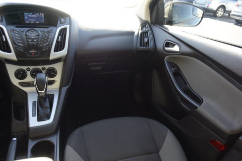 Used 2013 Ford Focus SE image 24