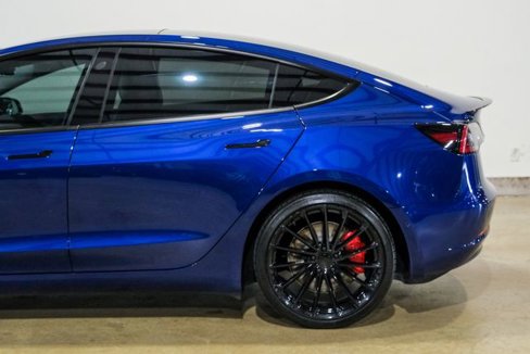 Used 2022 Tesla Model 3 Performance image 35
