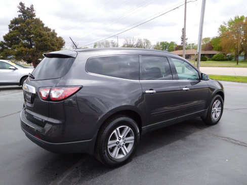 Used 2015 Chevrolet Traverse LT image 11