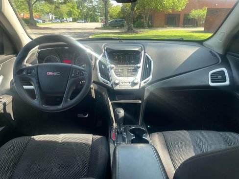 Used 2016 GMC Terrain SLE image 16