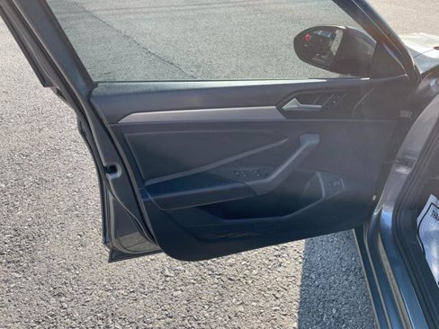 Used 2019 Volkswagen Jetta S image 14