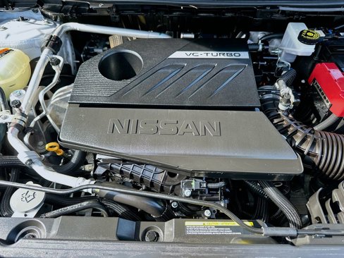 Used 2023 Nissan Rogue SV image 29