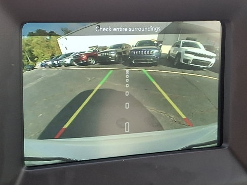Certified 2018 Jeep Compass Latitude w/ Popular Equipment Group image 17
