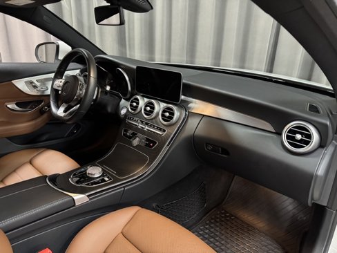 Used 2019 Mercedes-Benz C 300 4MATIC Coupe image 9